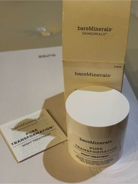 Bare minerals Skinsorials
